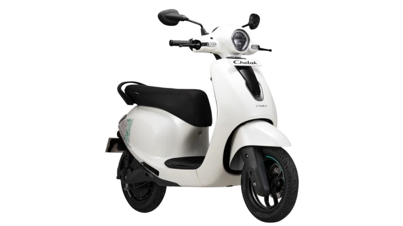 1768396998-BAJAJ CHETAK